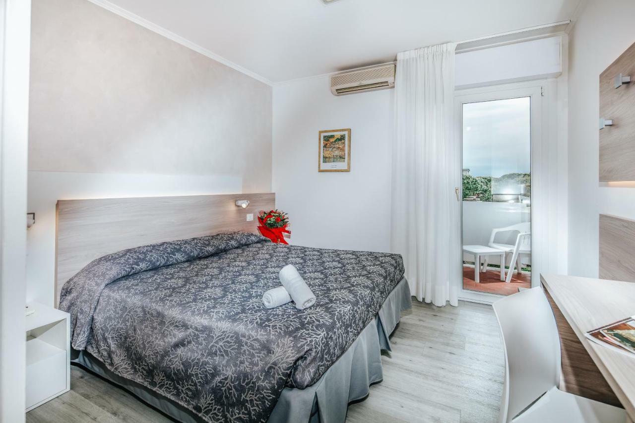 Camera Singola Classic con Balcone